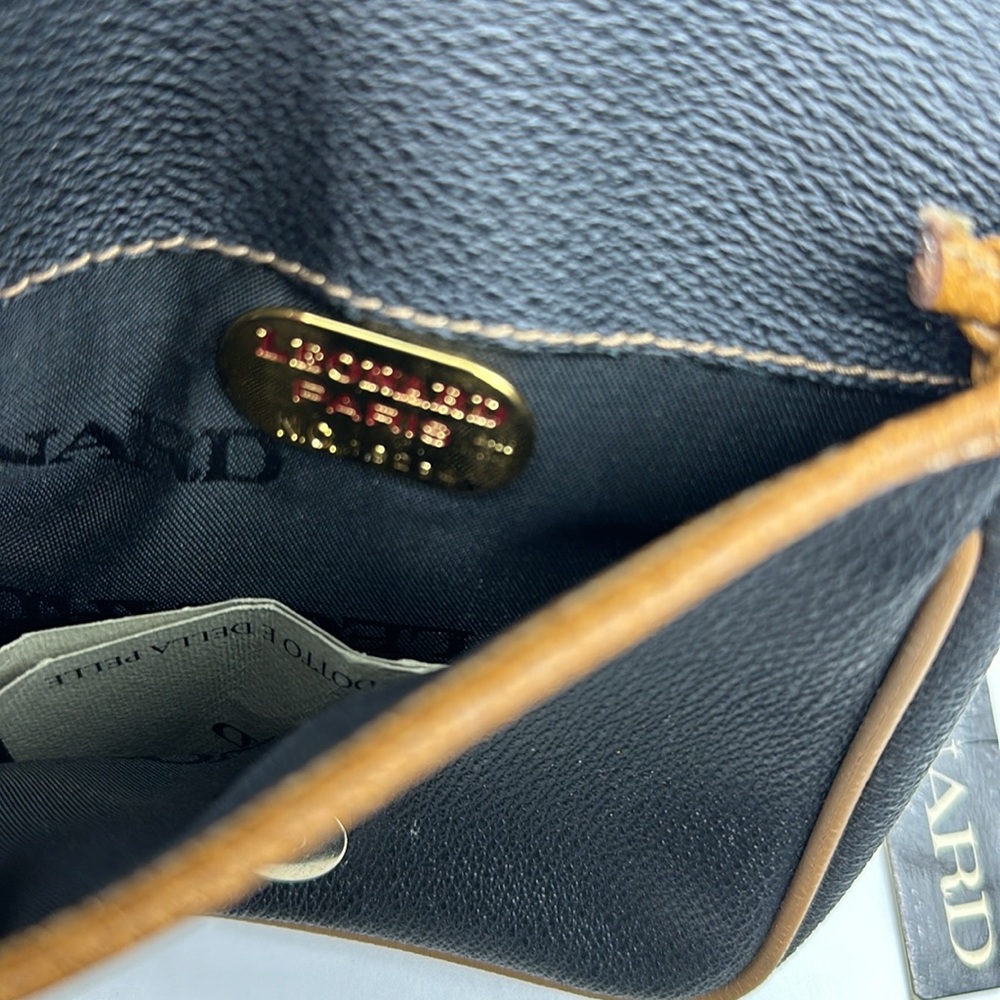 Authentic Leonard Paris N.C. 19294 sling Bag crossbody bag Made in Italy - Picture 8 of 13